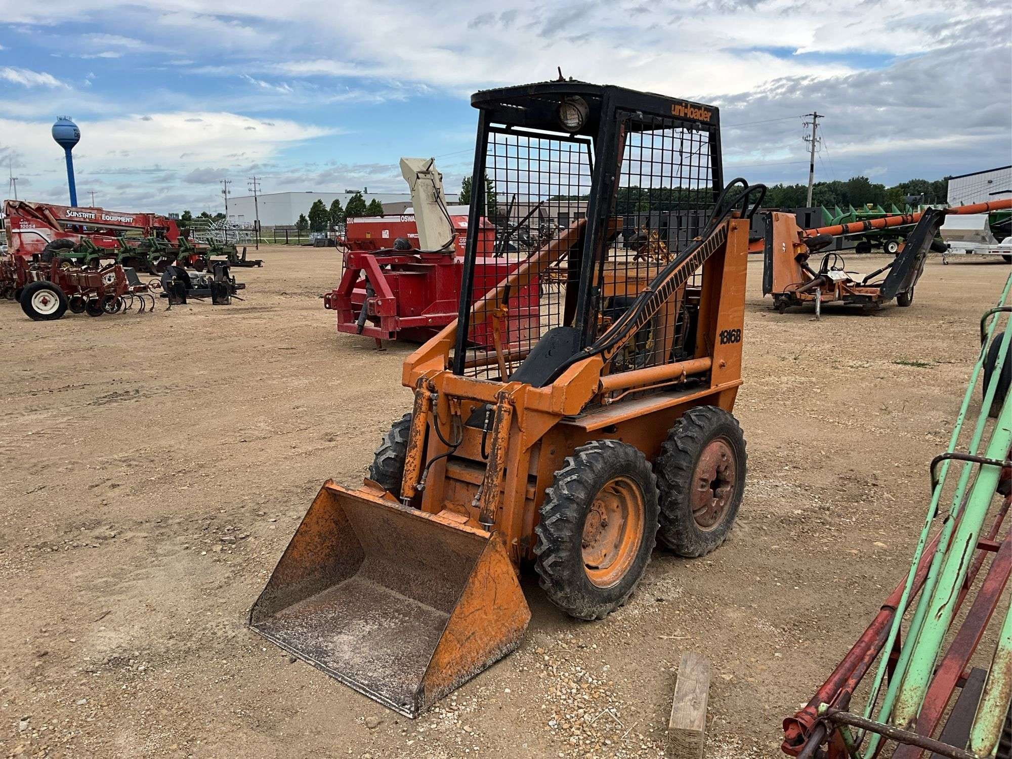 Case 1816 Equipment Image0