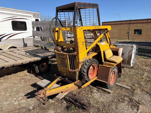 Image of Case 1816 equipment image 1