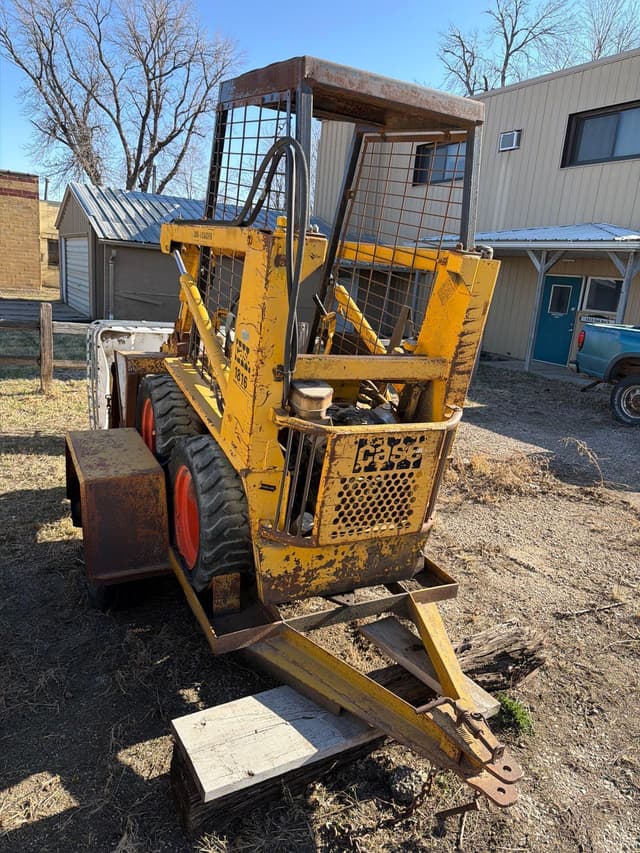 Image of Case 1816 equipment image 3