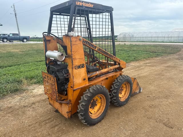Image of Case 1816B equipment image 3