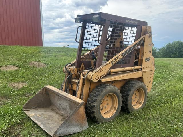 Image of Case 1818 equipment image 1