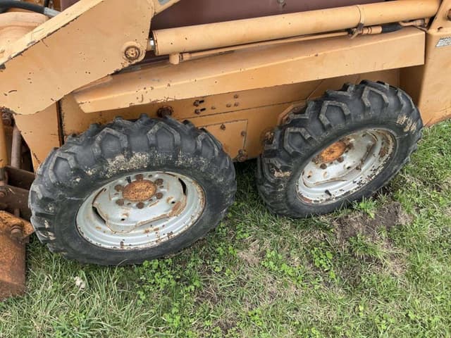 Image of Case 1818 equipment image 4