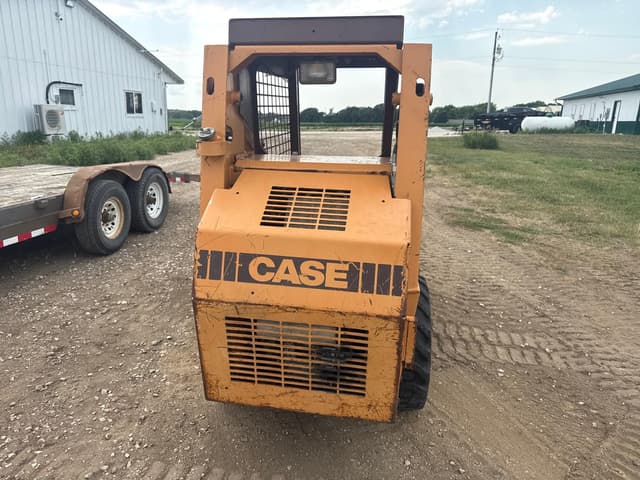 Image of Case 1818 equipment image 3