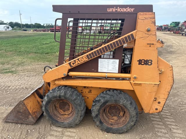 Image of Case 1818 equipment image 1