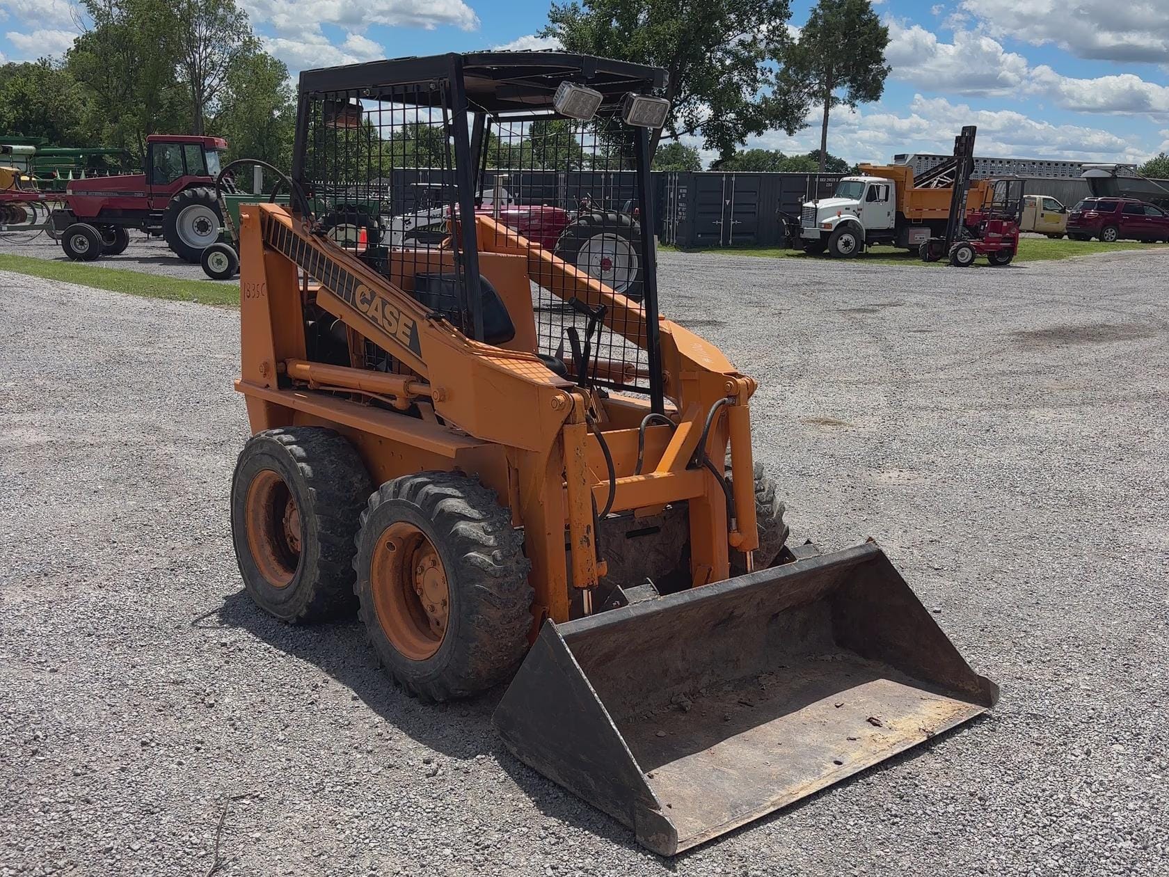 Case 1835 Equipment Image0
