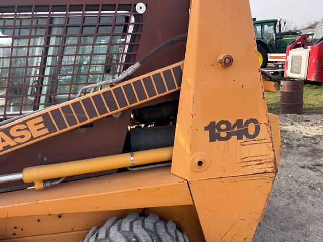 Image of Case 1840 equipment image 3