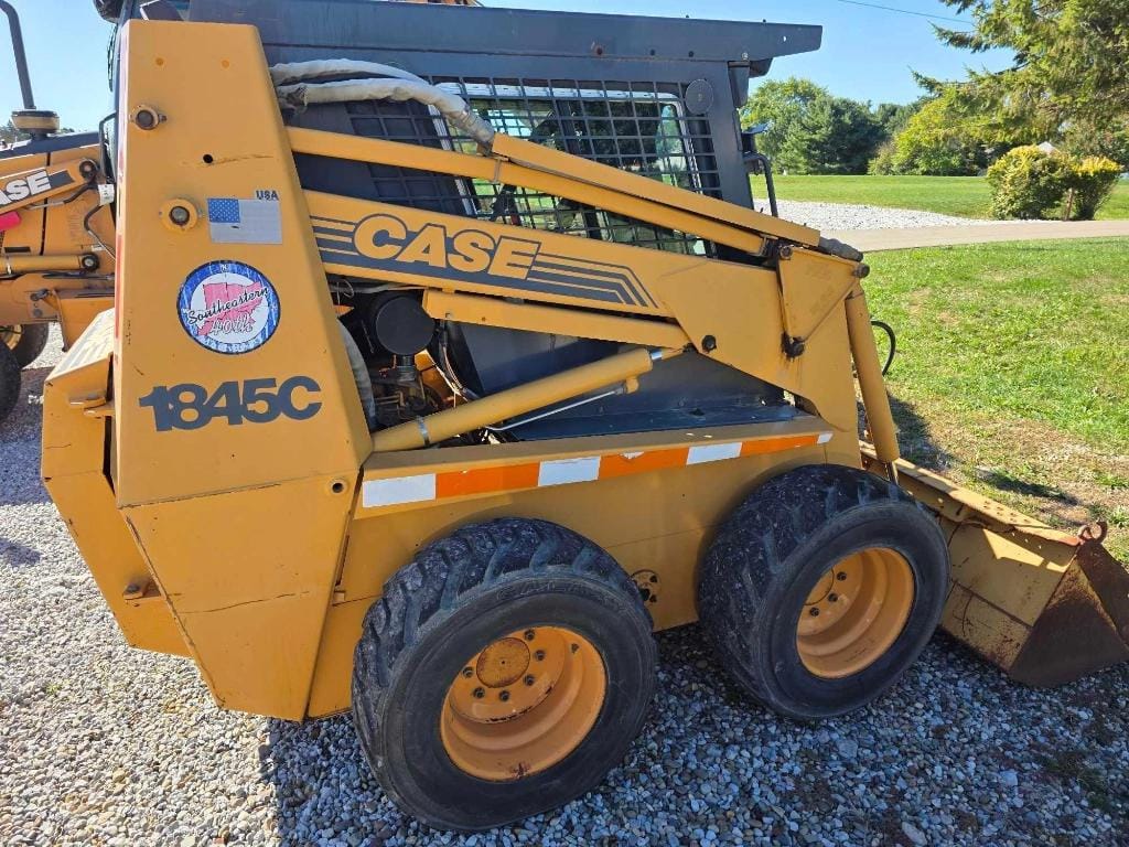 Case 1845C Equipment Image0