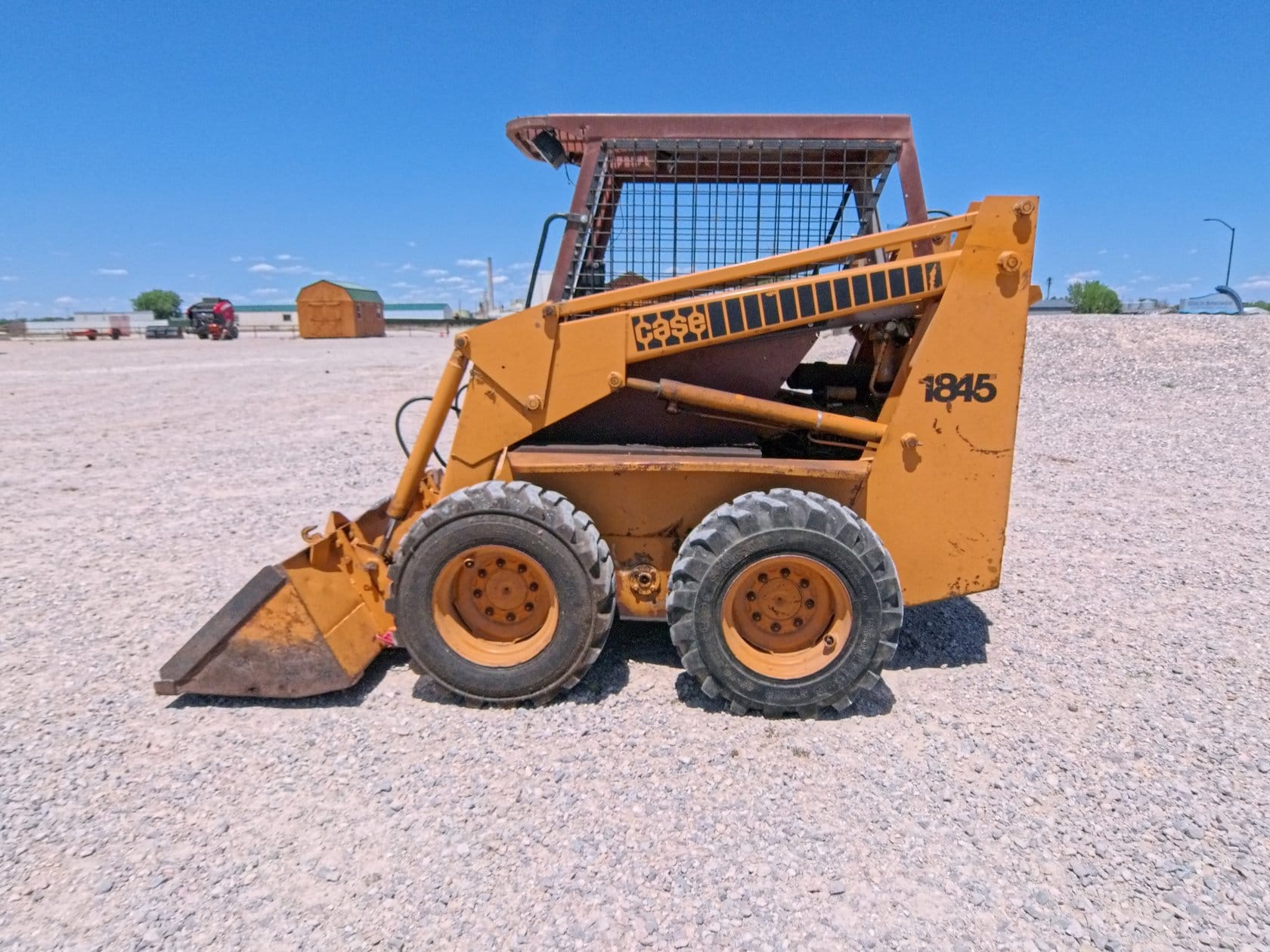 Case 1845 Equipment Image0