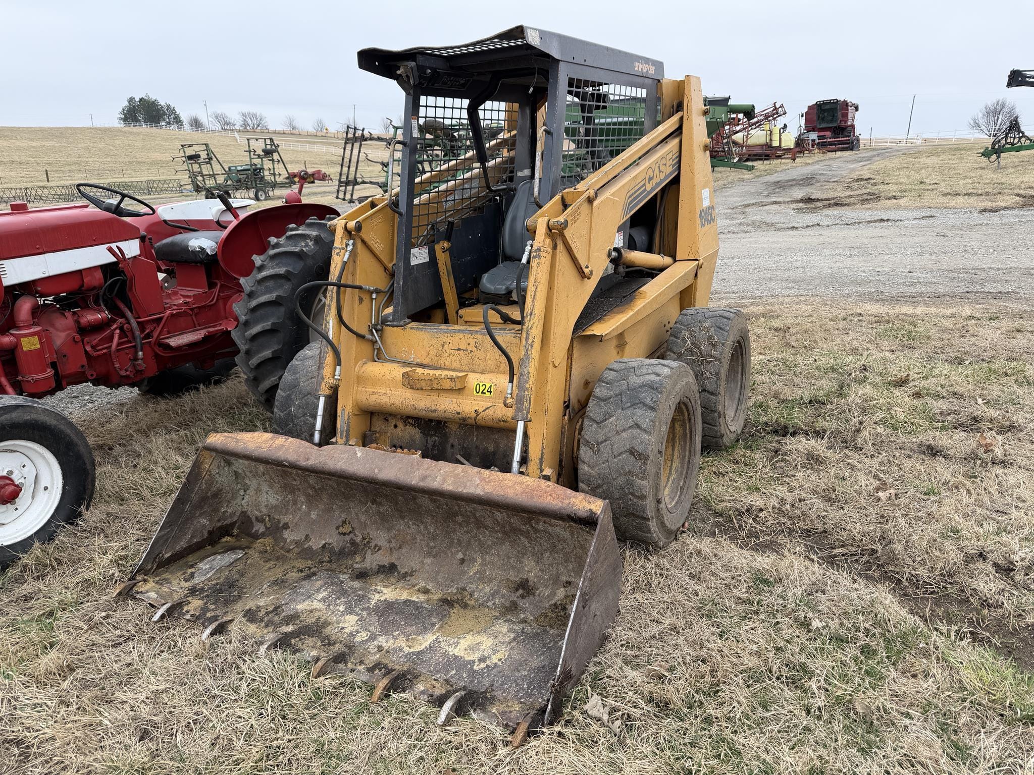 Case 1845C Equipment Image0