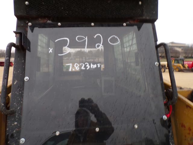 Image of Case 1845C equipment image 1