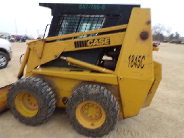 Image of Case 1845C equipment image 3