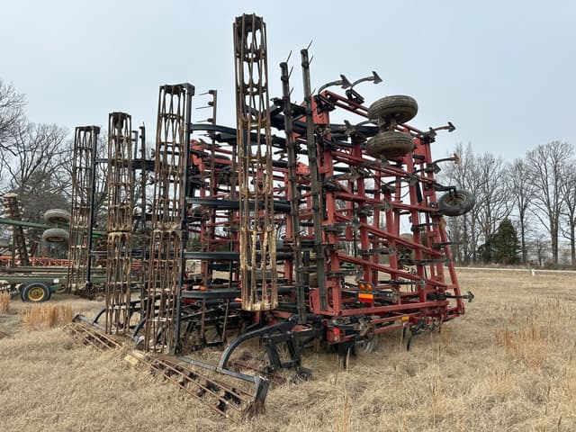 Image of Case 200 equipment image 2