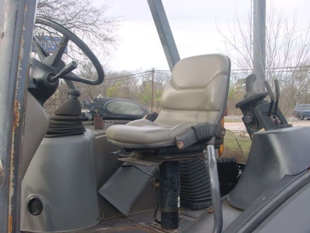 Image of Case 580N equipment image 4