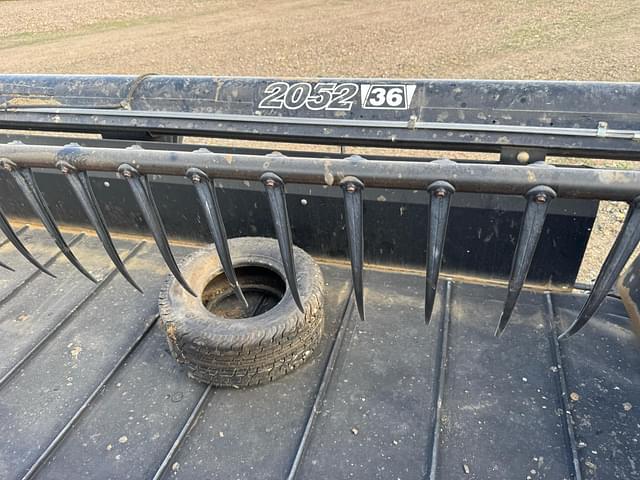 Image of Case IH 2052 equipment image 3