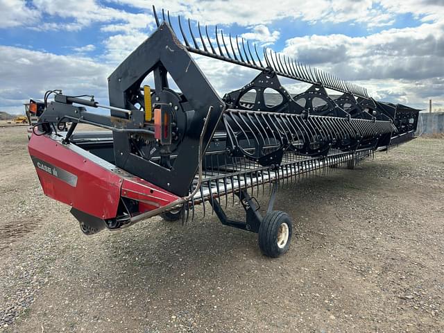 Image of Case IH 2052 equipment image 4