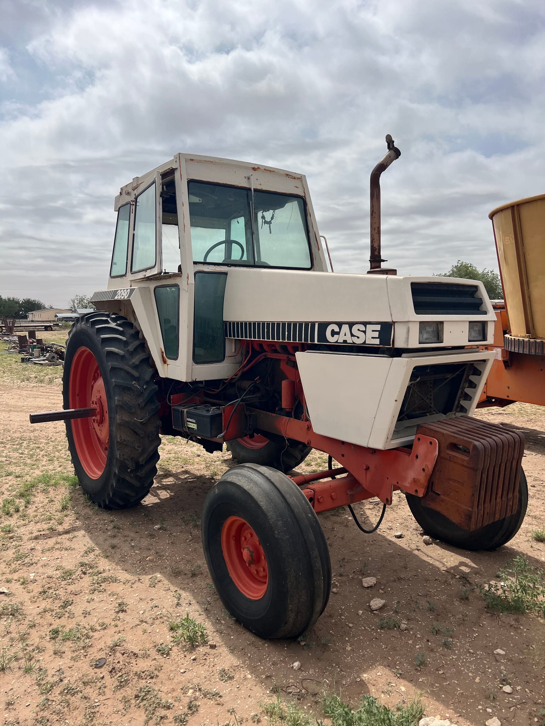 J.I. Case 2090 Equipment Image0