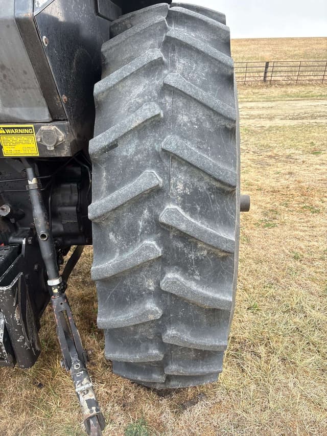 Image of Case IH 2096 equipment image 3