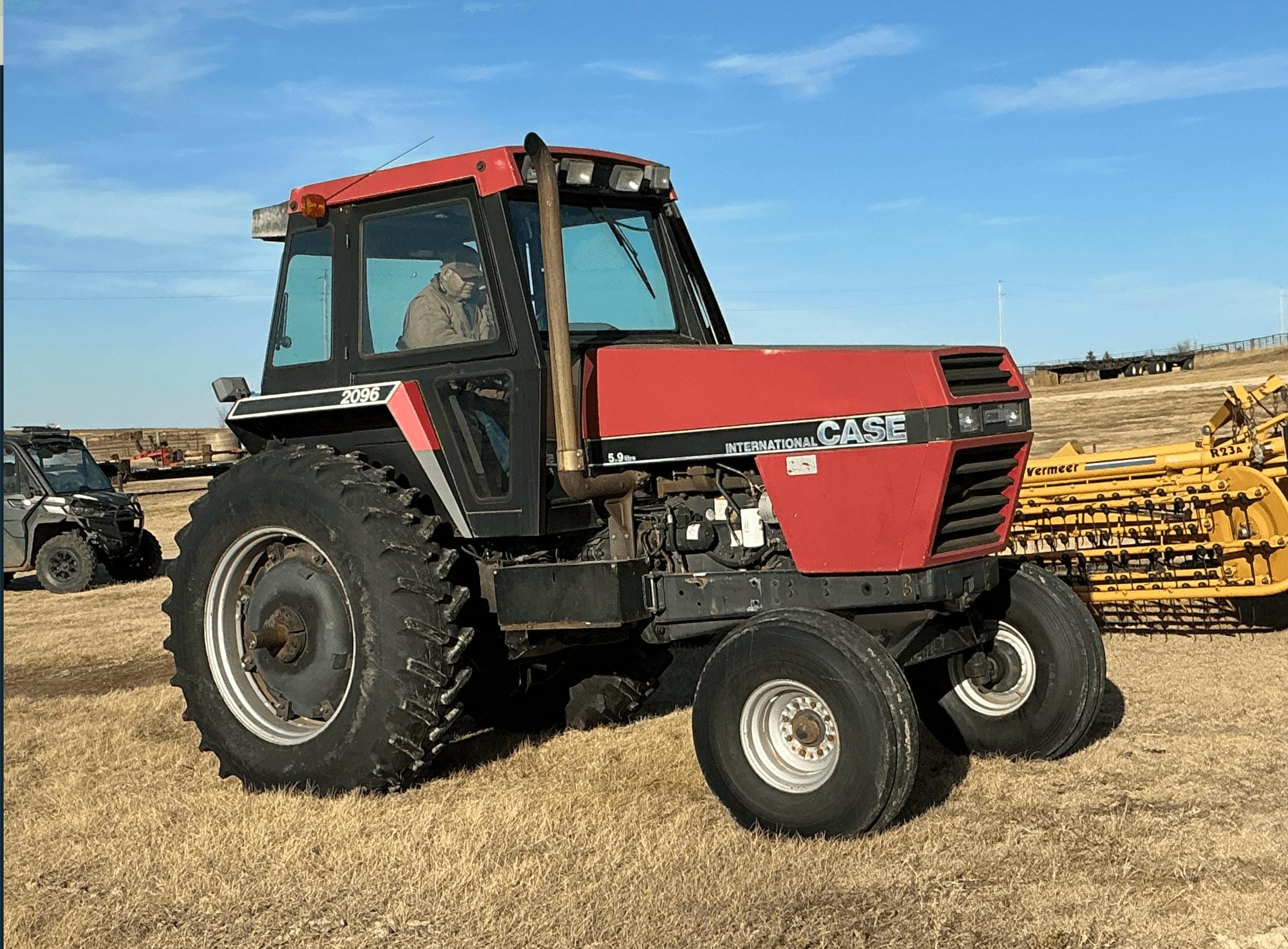 Case IH 2096 Equipment Image0