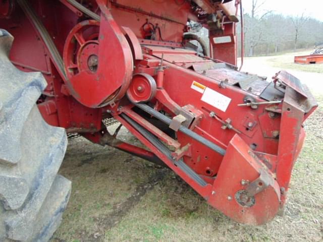 Image of Case IH 2388 equipment image 3