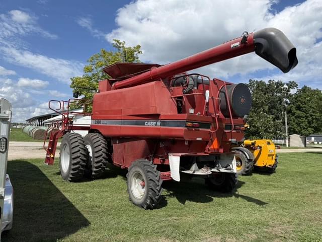 Image of Case IH 2388 equipment image 2