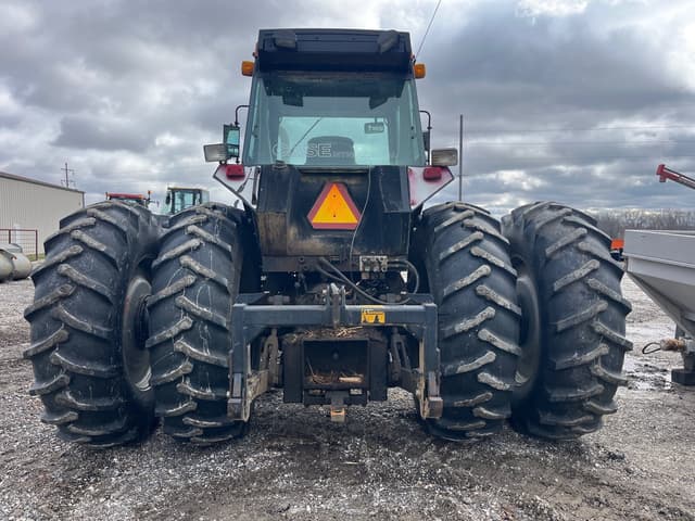 Image of Case IH 2394 equipment image 3