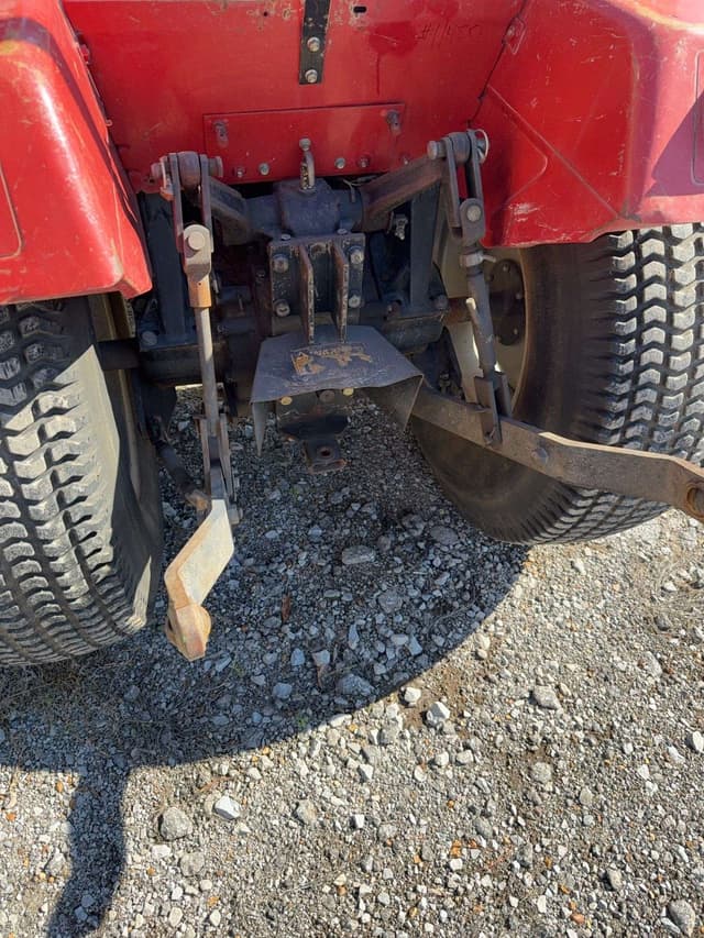 Image of Case IH 245 equipment image 4