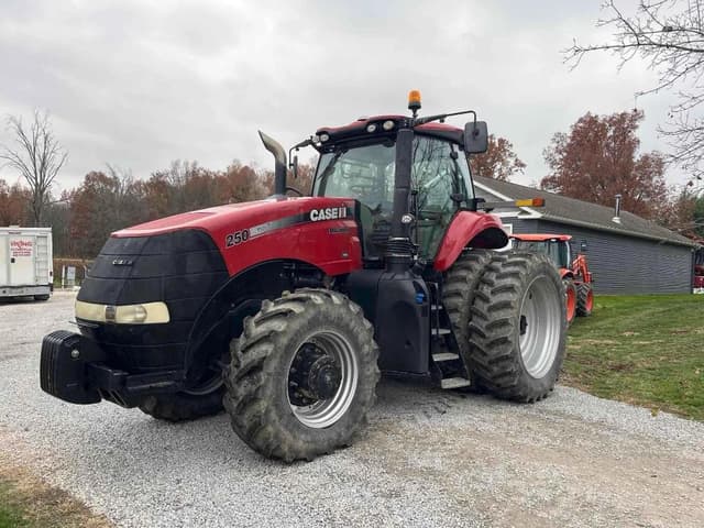 Image of Case IH Magnum 250 equipment image 1