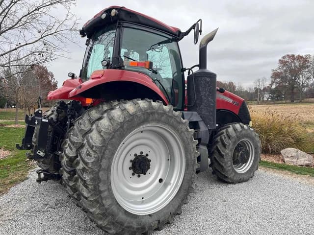 Image of Case IH Magnum 250 equipment image 4