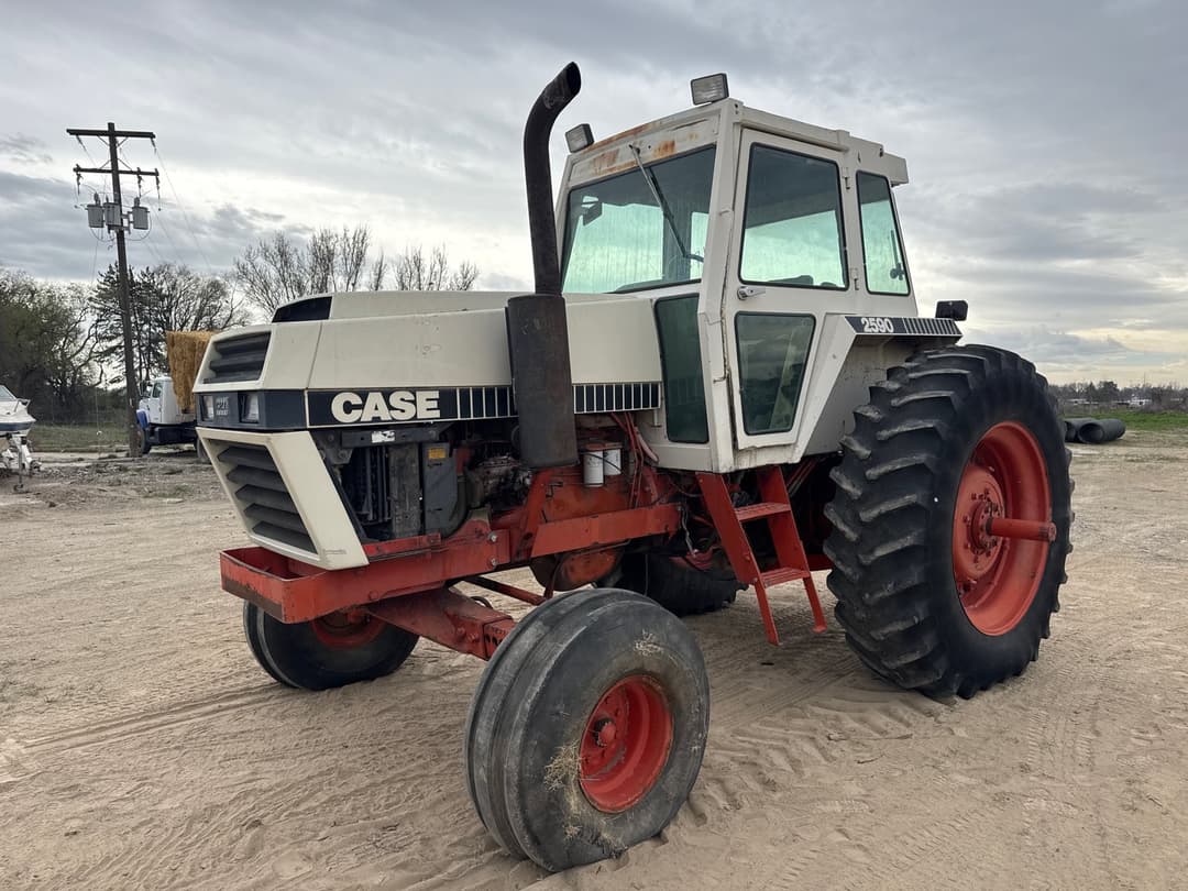 Image of J.I. Case 2590 Primary image