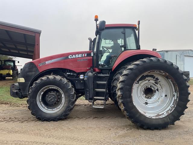 Image of Case IH Magnum 290 equipment image 2