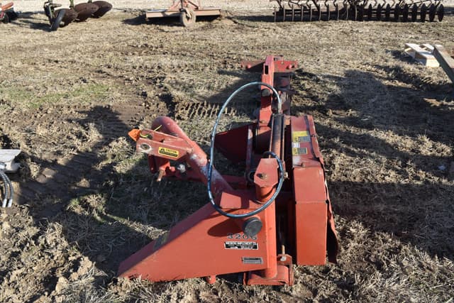 Image of Case IH 3206 equipment image 2