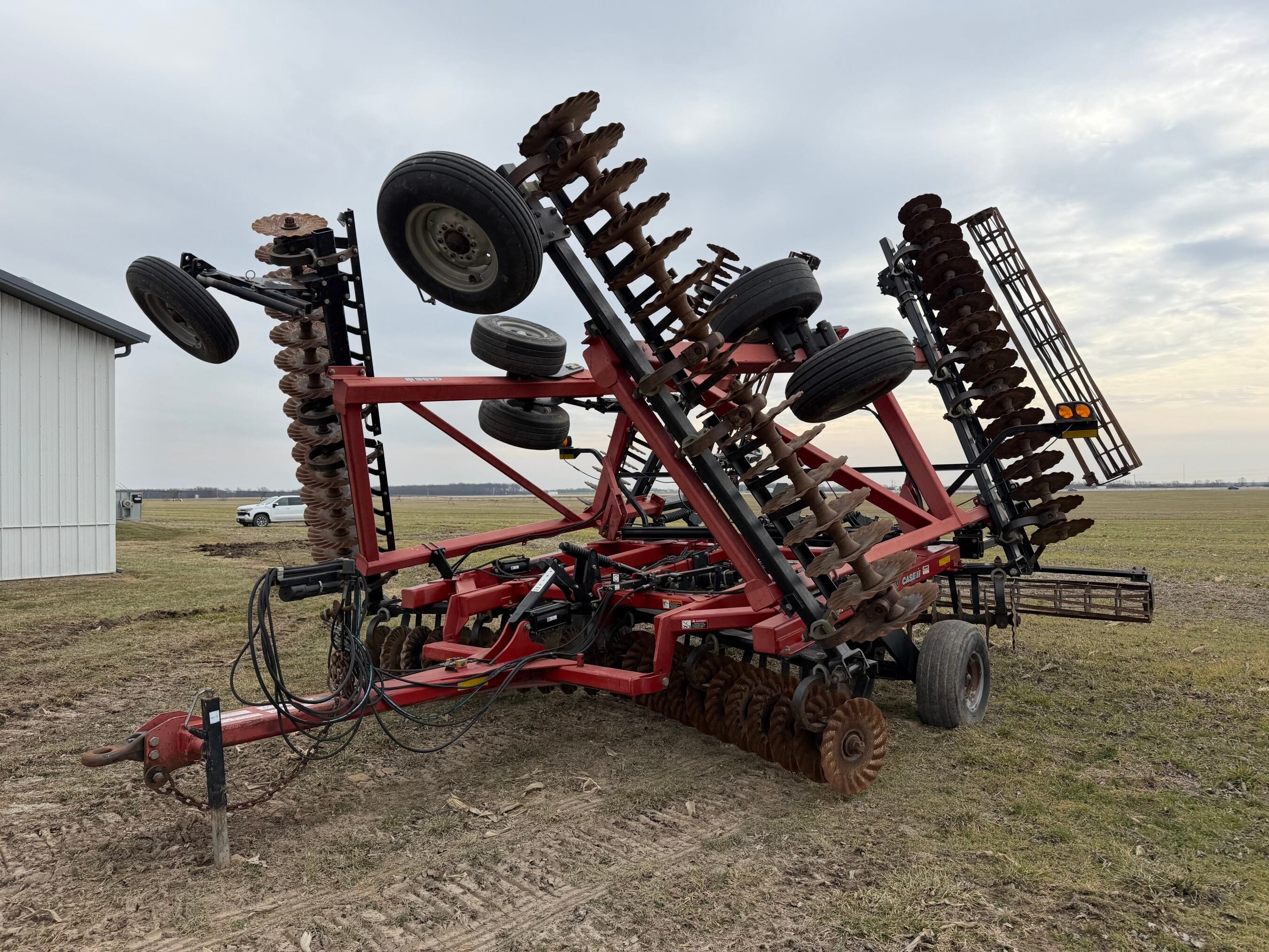 Case 330 Equipment Image0