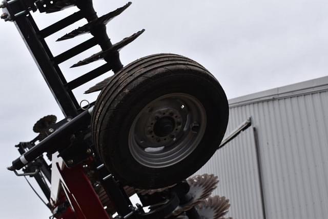 Image of Case IH Barracuda 335 equipment image 4