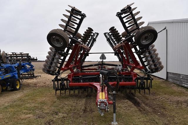 Image of Case IH Barracuda 335 equipment image 1