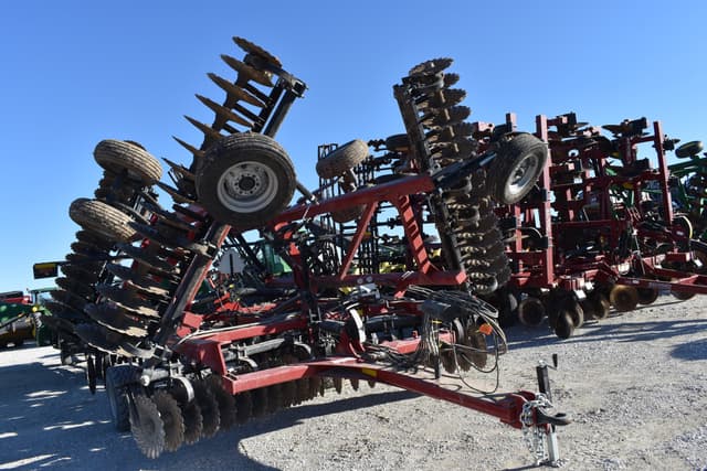 Image of Case IH Barracuda 335 equipment image 2