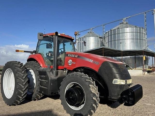 Image of Case IH Magnum 340 equipment image 4