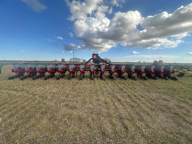 Image of Case IH 1210 equipment image 1