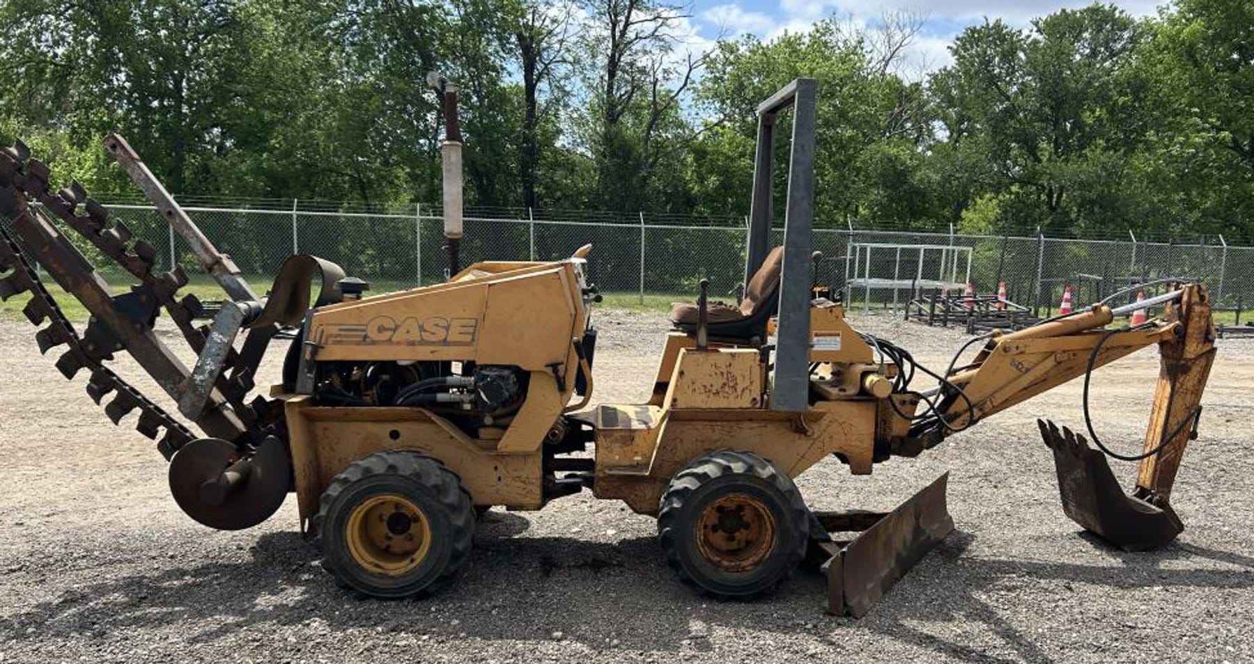 Case 360 Equipment Image0