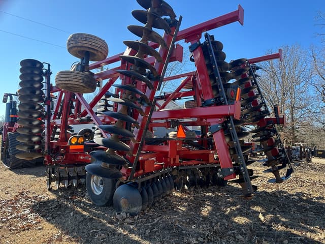 Image of Case IH 370 equipment image 3