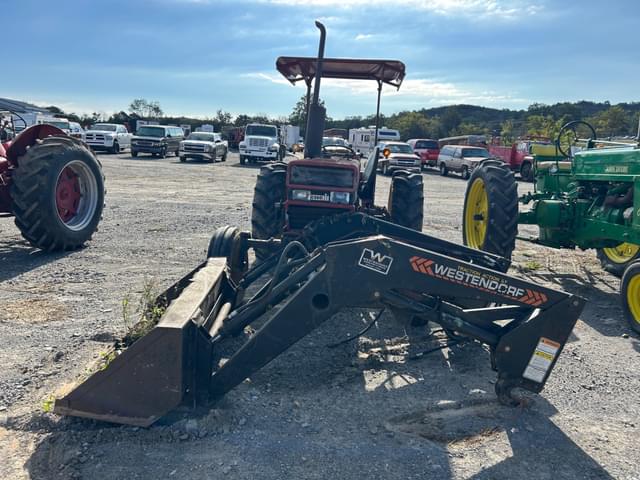 Image of Case IH 385 equipment image 2