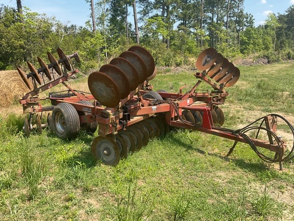 Case IH 3850 Equipment Image0