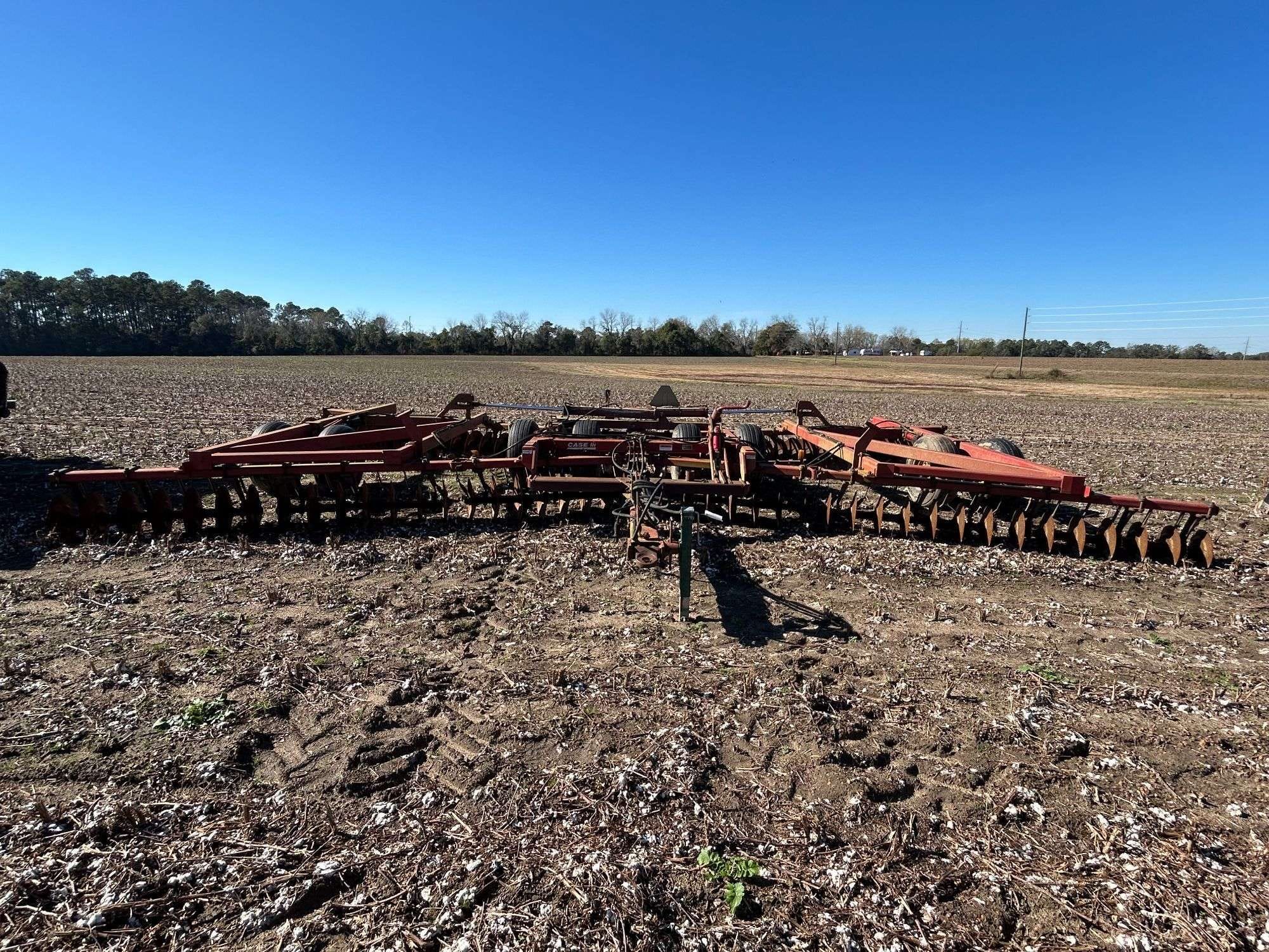 Case IH 3950 Equipment Image0