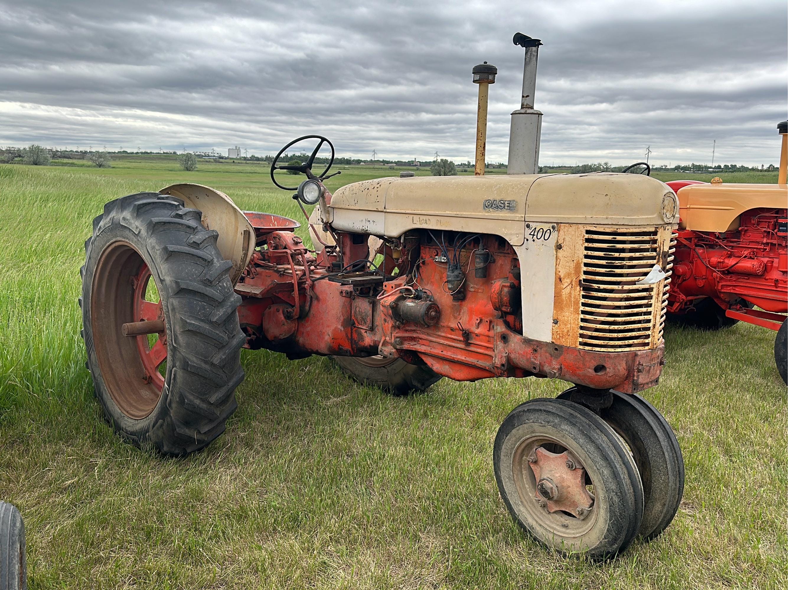 Main image J.I. Case 400