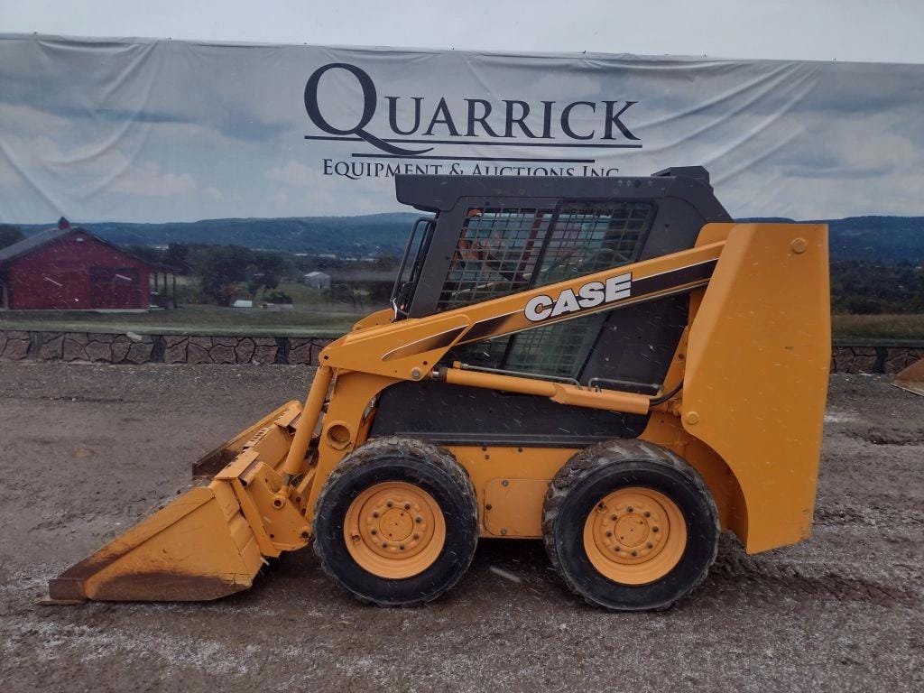 Case 410 Equipment Image0