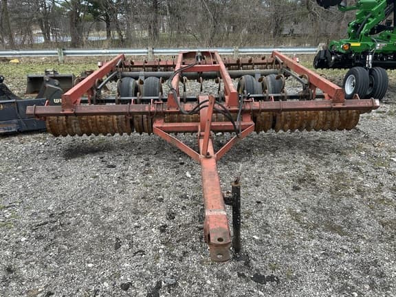 Image of Case IH 415 equipment image 2