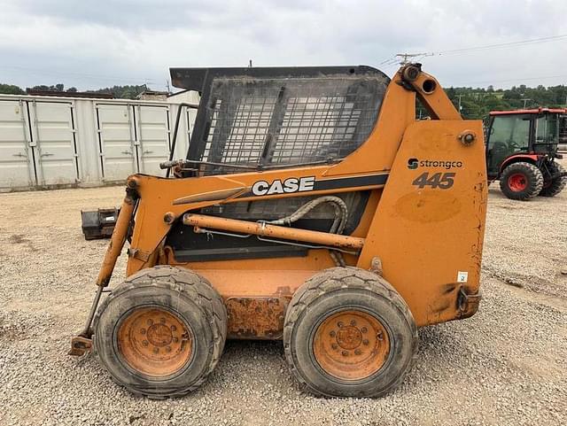 Image of Case 445 equipment image 3