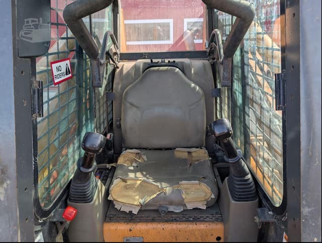 Image of Case 450 equipment image 2