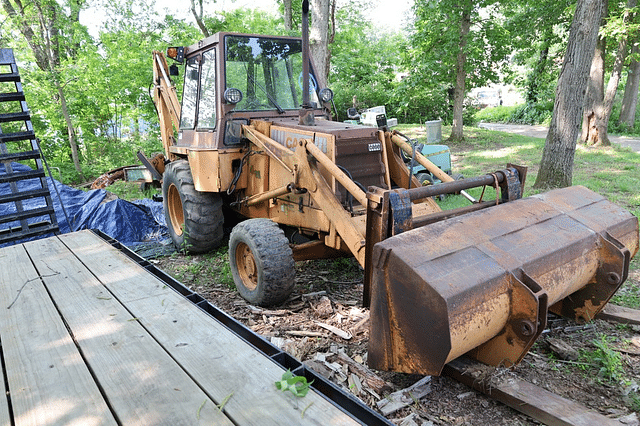 Image of Case 480E equipment image 4
