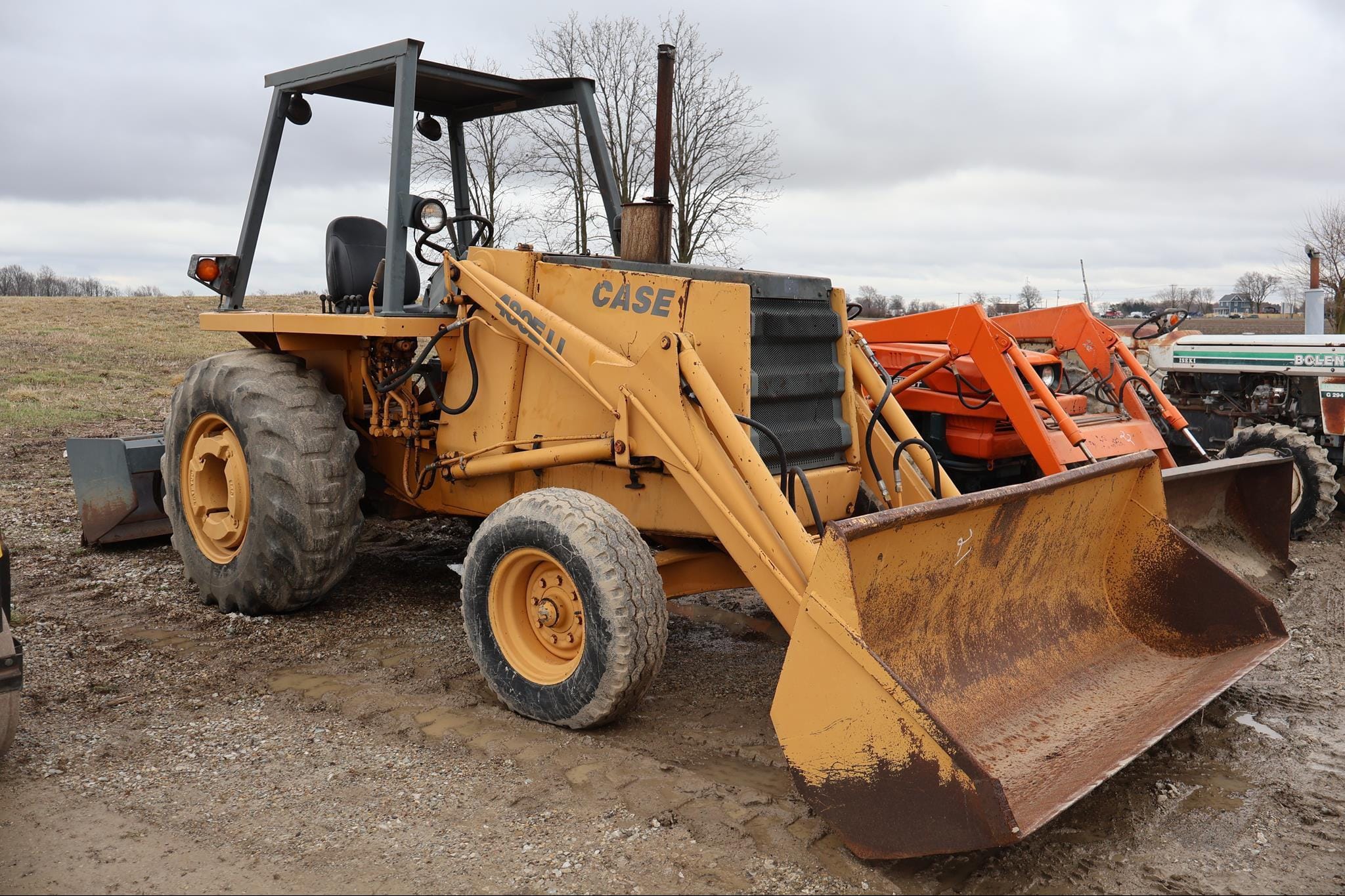 Case 480E Equipment Image0