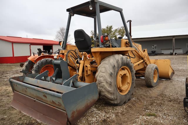 Image of Case 480E equipment image 3